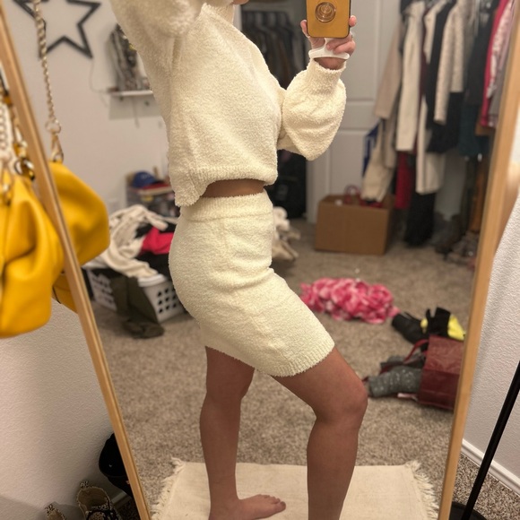 Matching Set | Small - Picture 5 of 6